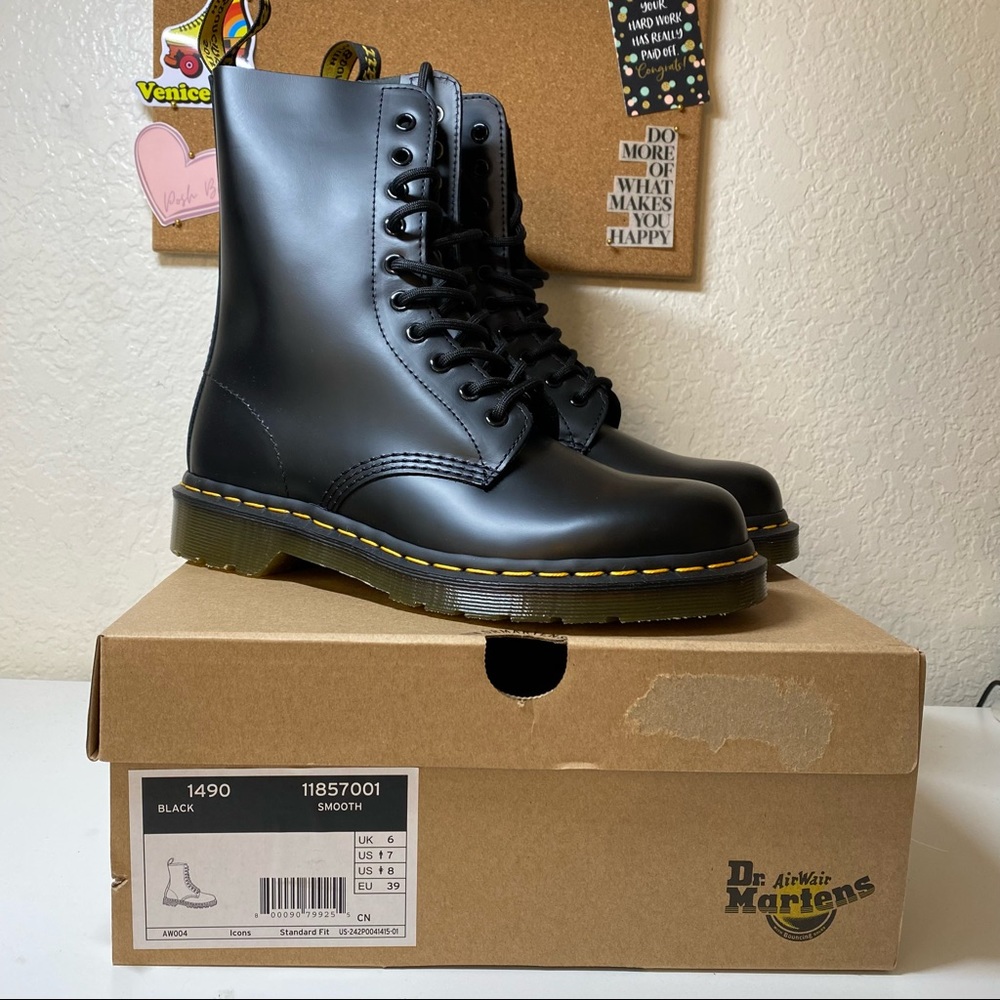 Dr. Martens 1490 Black Smooth Leather Mid Calf Boots 10-Eye Size 8 Women's